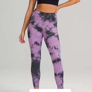 Lululemon power thru high rise tight purple tie dye size 6 LIKE NEW